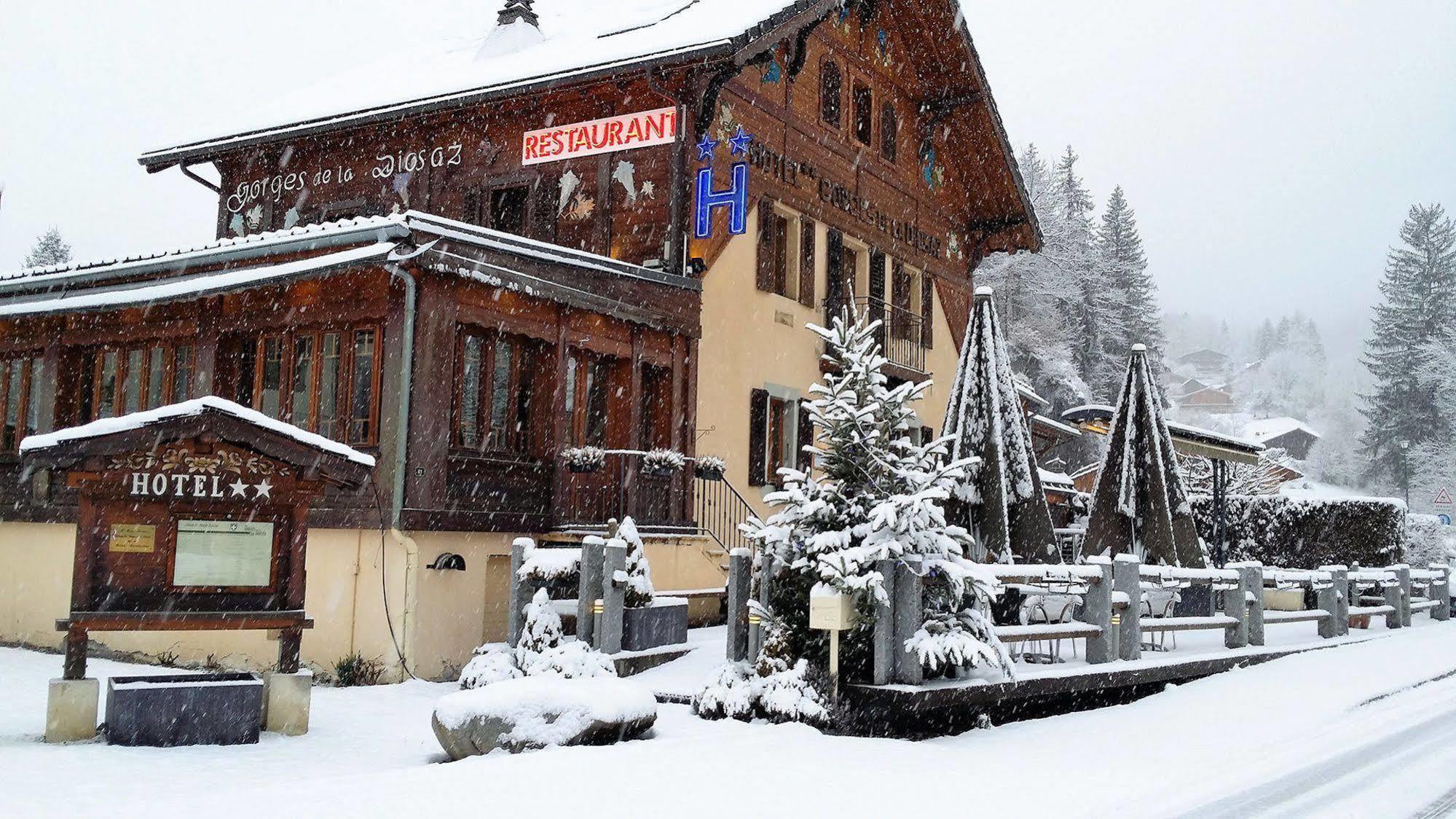 Auberge Des Gorges Servoz Exterior photo